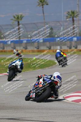 media/Mar-19-2022-Fastrack Riders (Sat) [[4e7522d738]]/Level 5 Race/Turn 3 and 4/